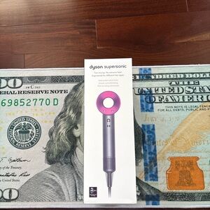 Dyson Supersonic Hair Dryer - Fuchsia and Gray